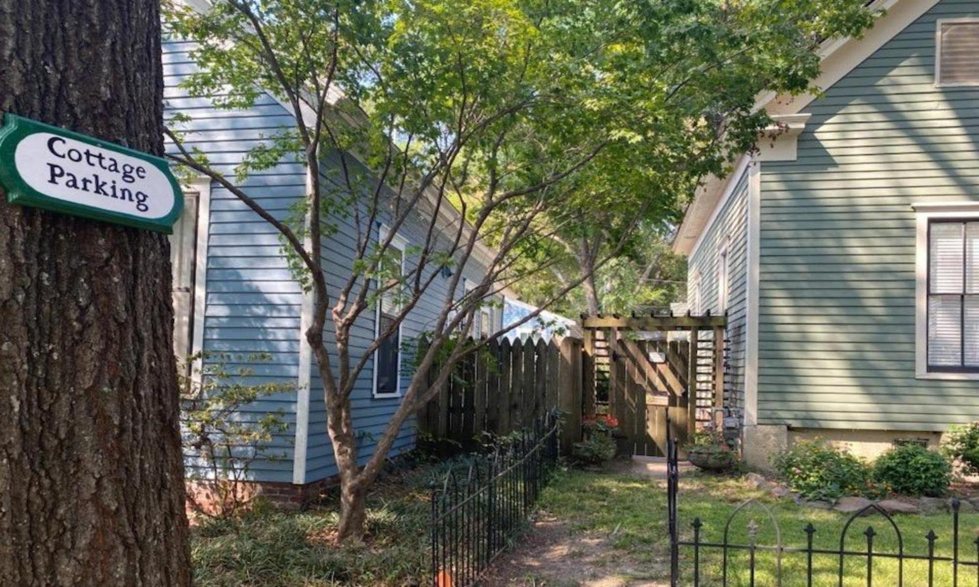 Rosemont B&B Cottages Little Rock Bagian luar foto