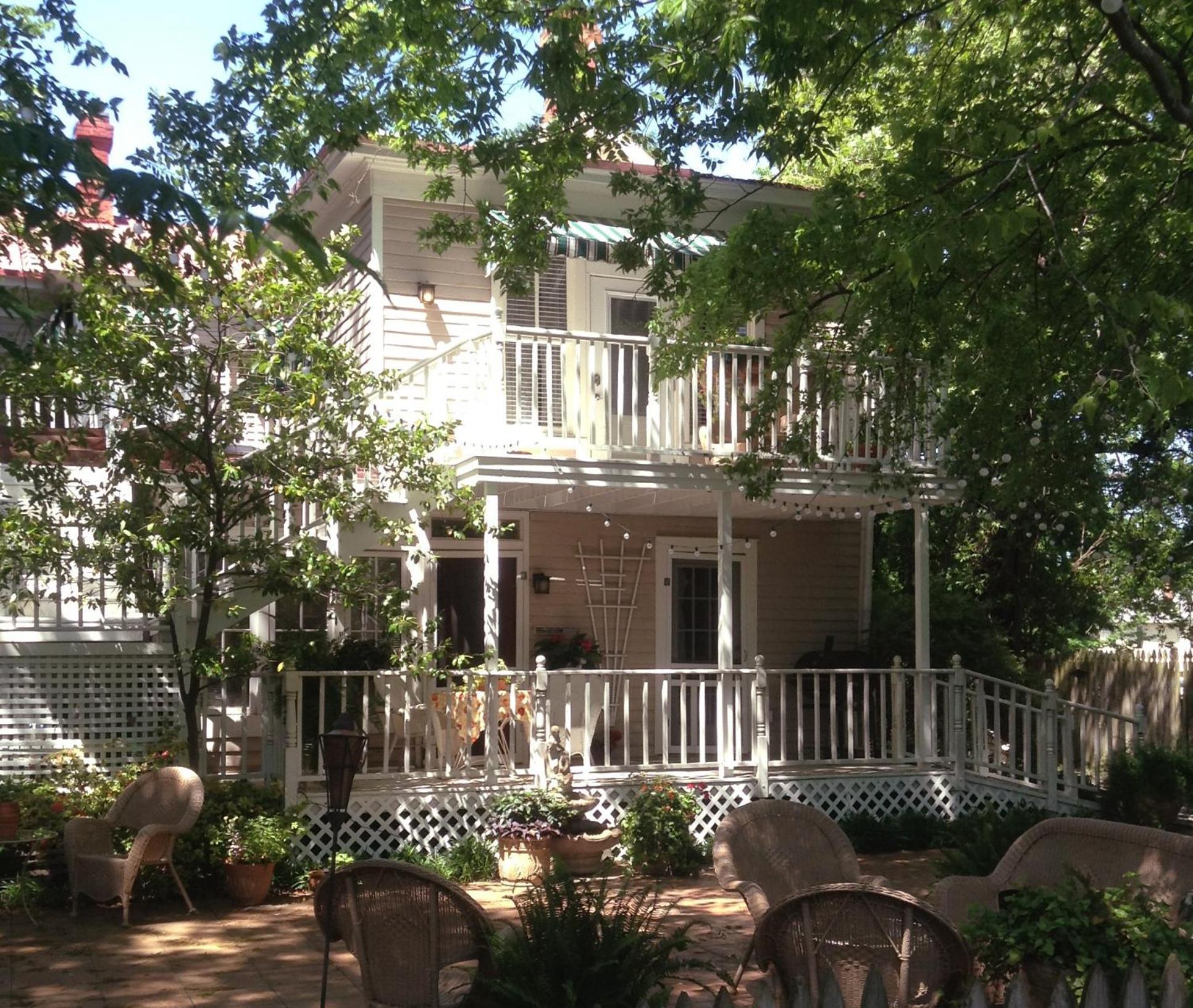 Rosemont B&B Cottages Little Rock Bagian luar foto