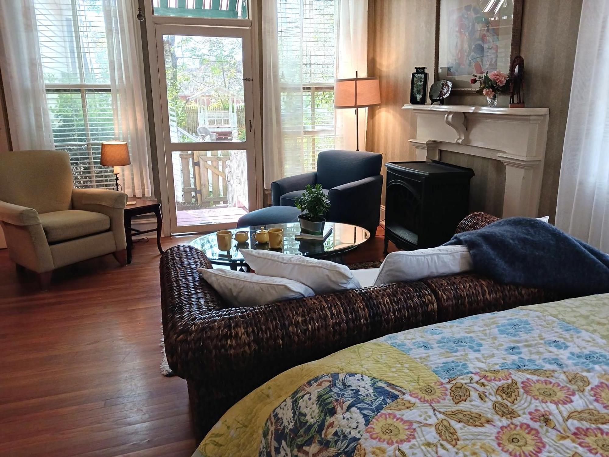 Rosemont B&B Cottages Little Rock Bagian luar foto